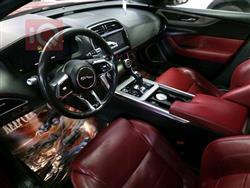 جاكوار XE